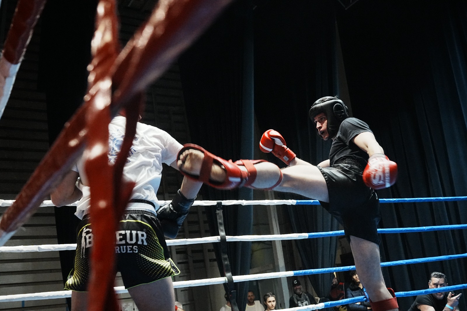Foto Ring Fighter